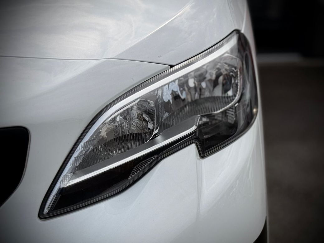 2022 Peugeot Expert