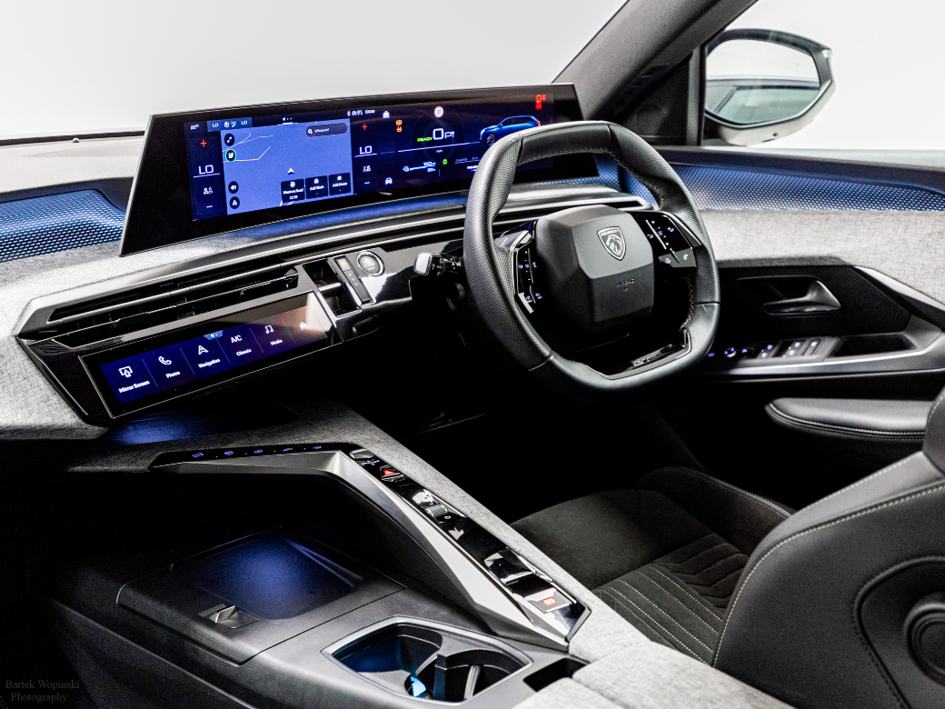 2024 Peugeot 5008