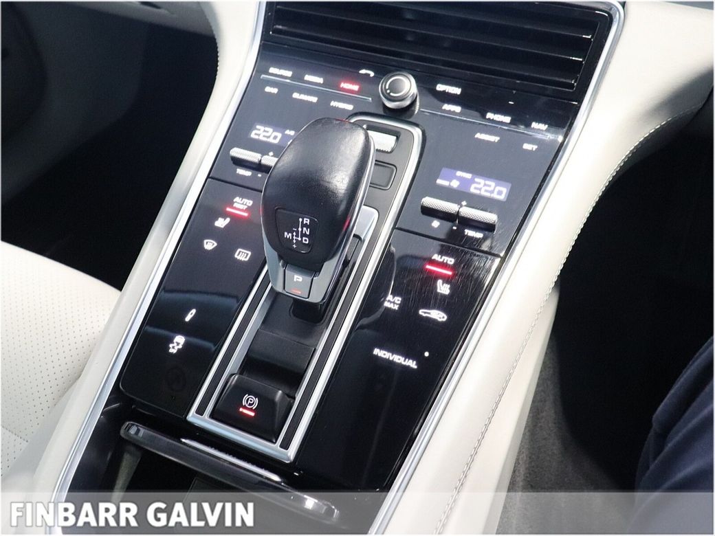 2017 Porsche Panamera