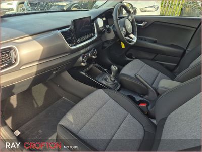 2025 Kia Stonic