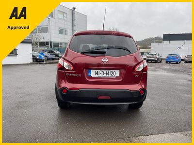 2014 Nissan Qashqai +2