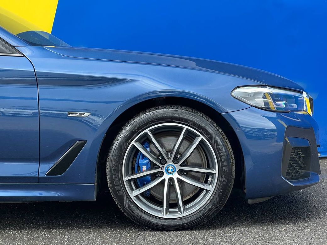 2022 BMW 5 Series