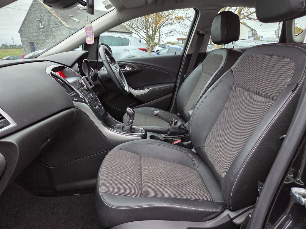 2014 Opel Astra