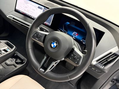 2024 BMW iX