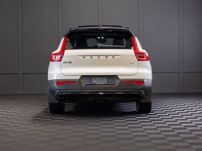 2022 Volvo XC40
