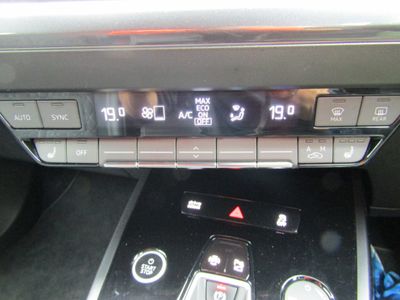2022 Audi Q4