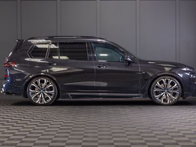 2022 BMW X7