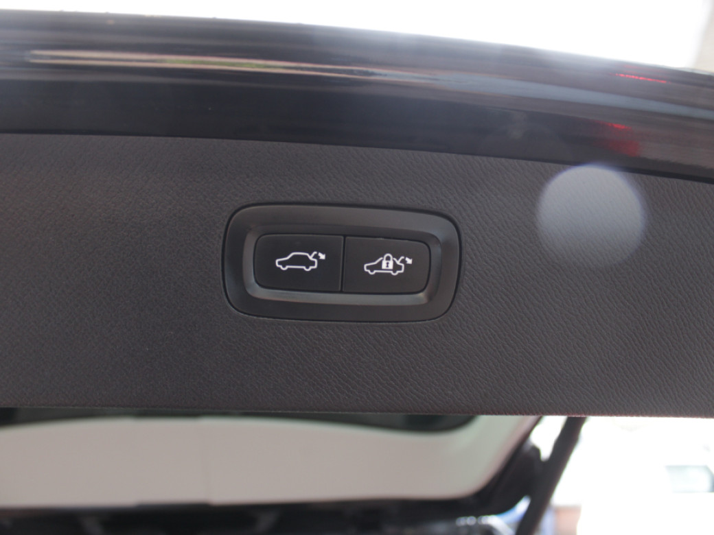 2015 Volvo XC90