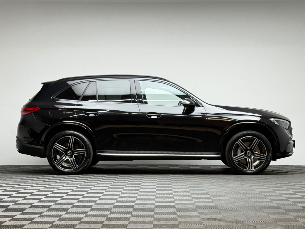 2025 Mercedes-Benz GLC Class