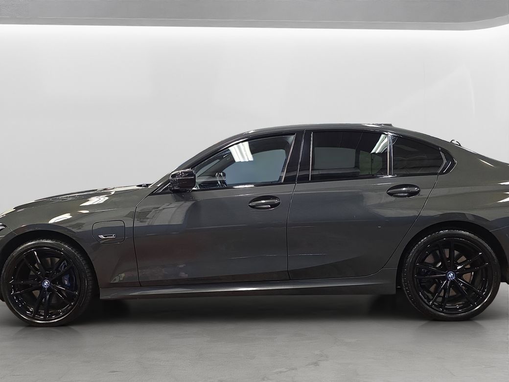 2022 BMW 3 Series