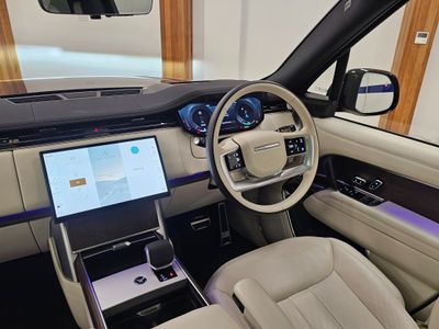 2025 Land Rover Range Rover