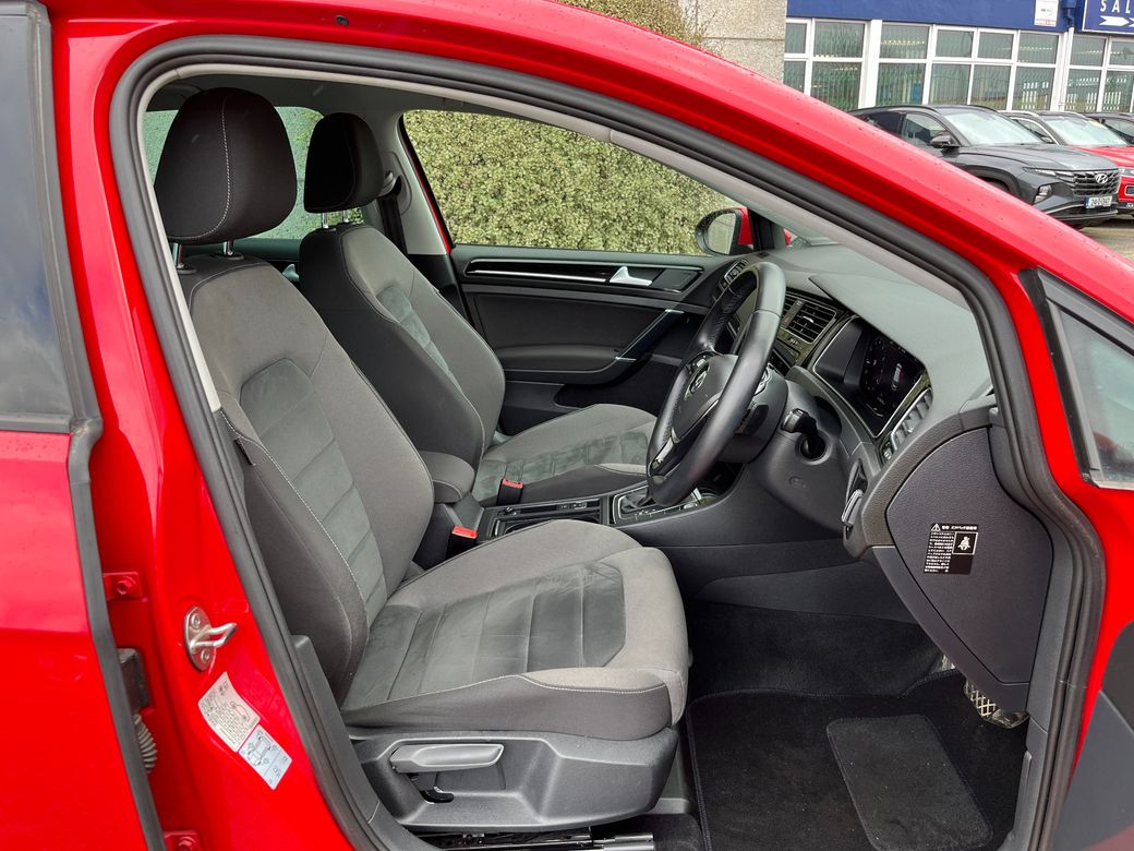 2019 Volkswagen Golf