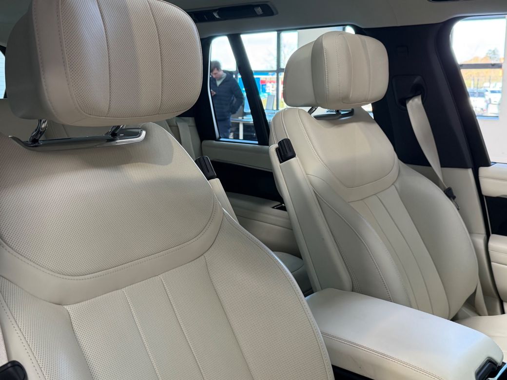 2025 Land Rover Range Rover