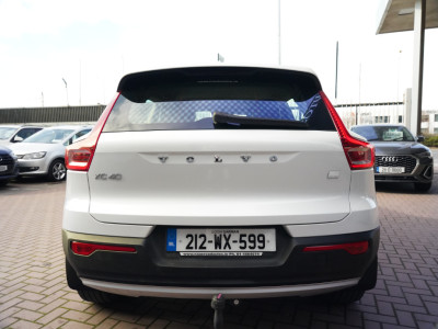 2021 Volvo XC40