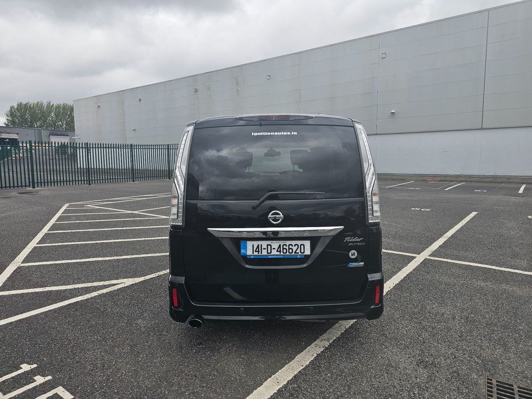 2014 Nissan Serena