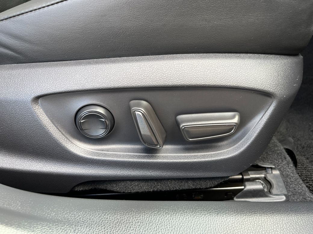 2024 Toyota Prius