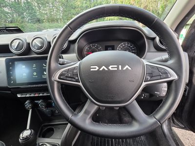 2023 Dacia Duster