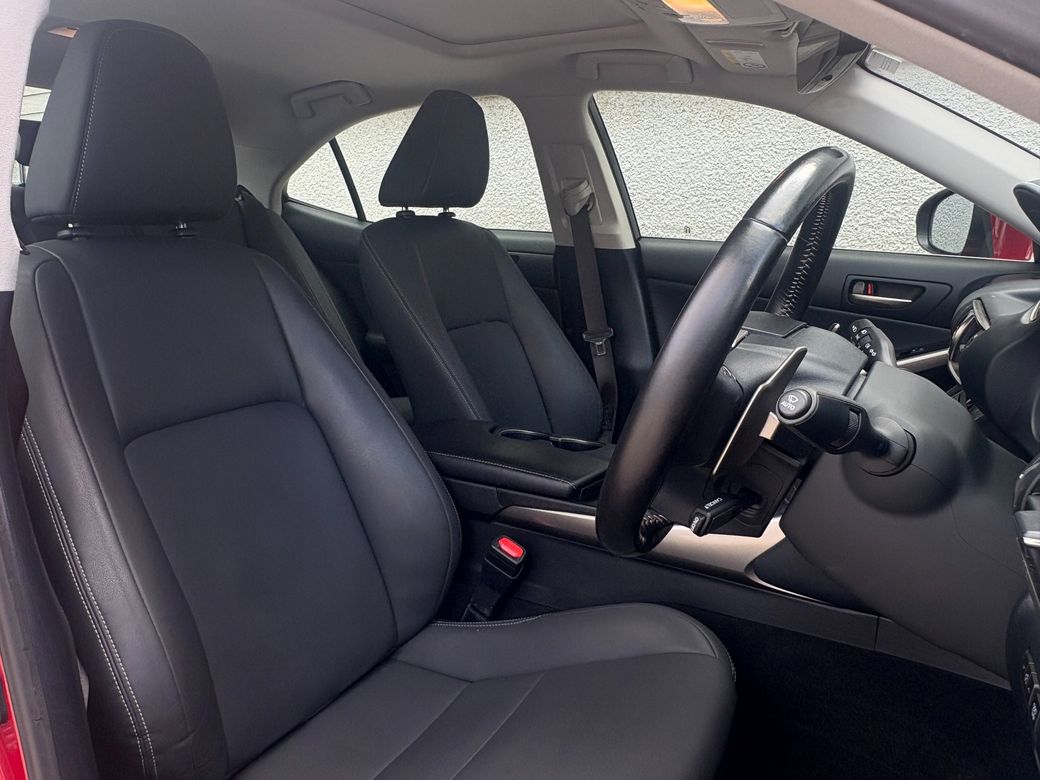 2020 Lexus IS 300h