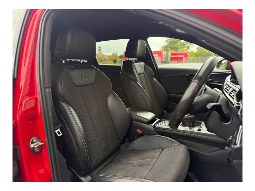 2017 Audi A4