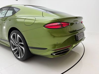 2025 Bentley Continental