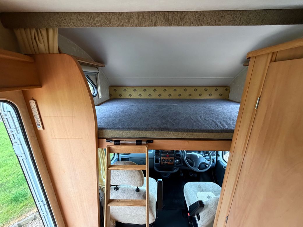 2005 SWIFT SUNTOR 590 RL R.H.D 