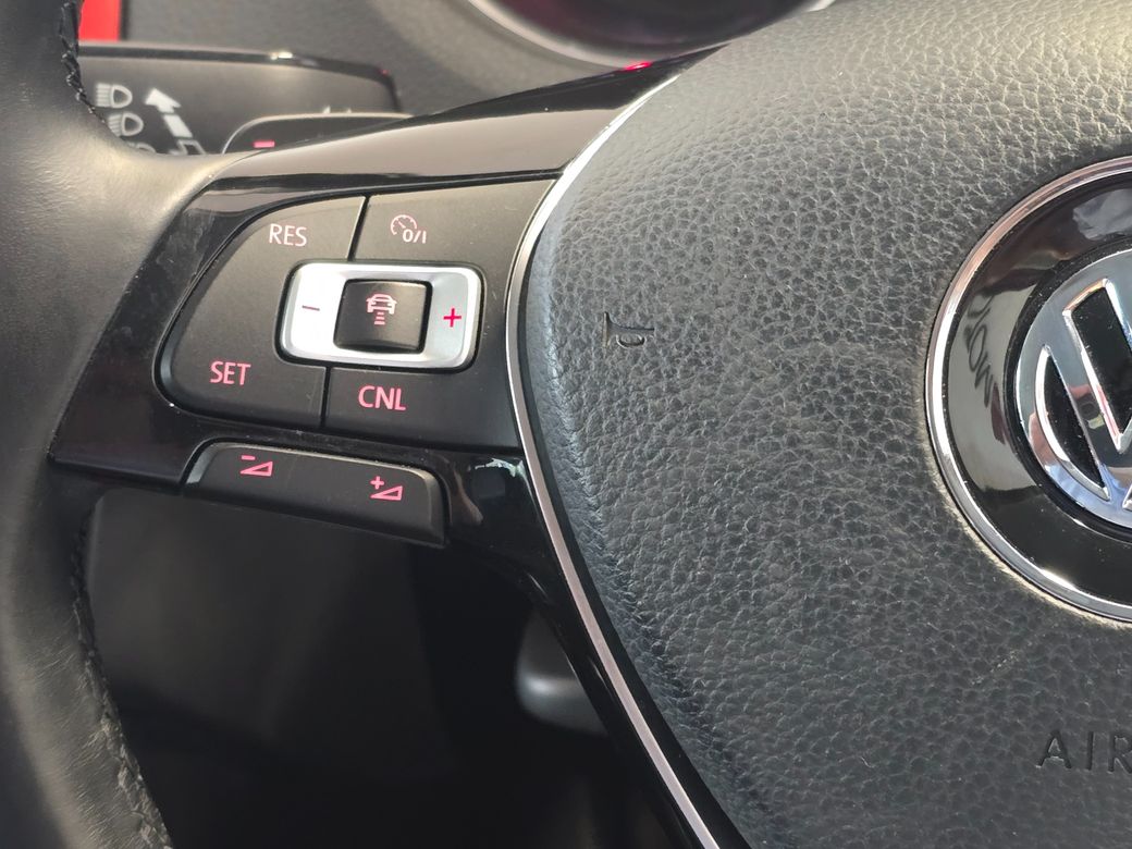 2017 Volkswagen Polo