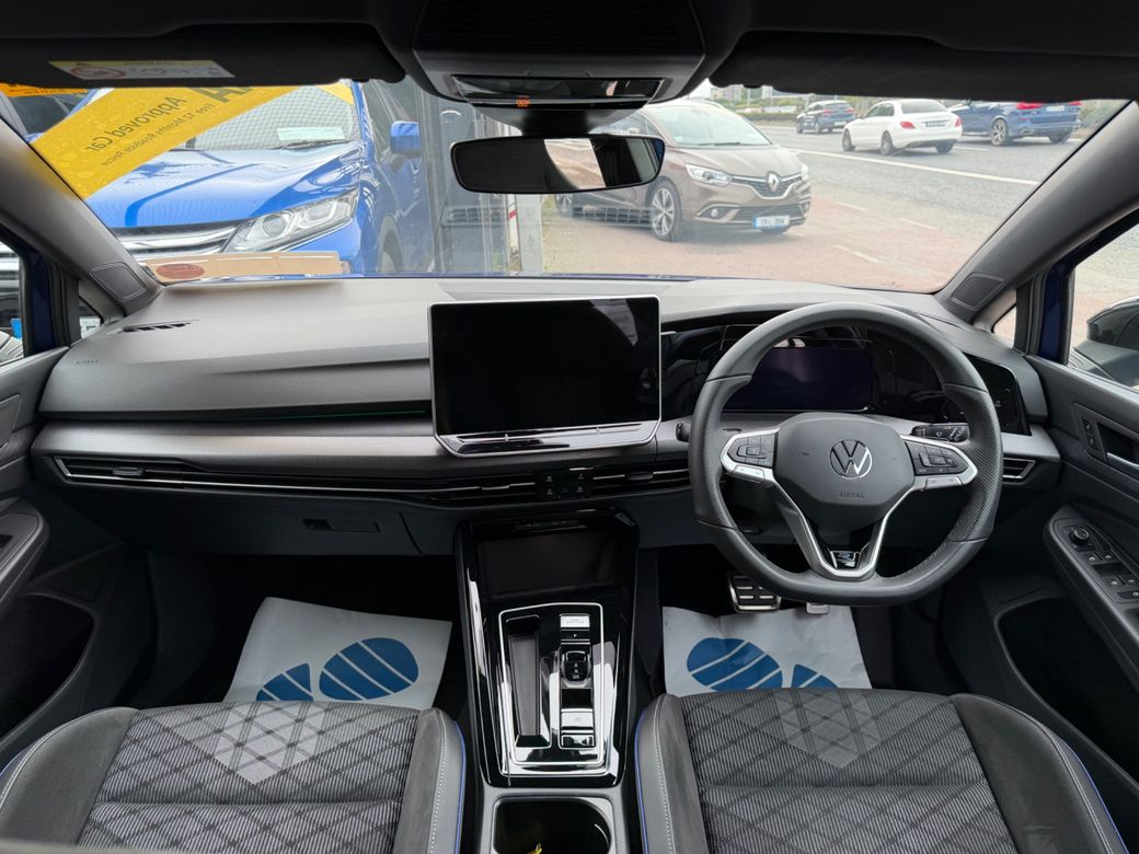 2025 Volkswagen Golf