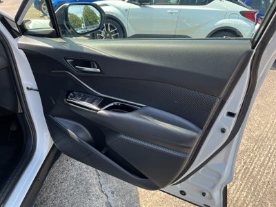 2023 Toyota C-HR