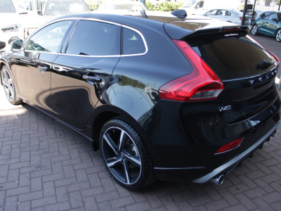 2016 Volvo V40