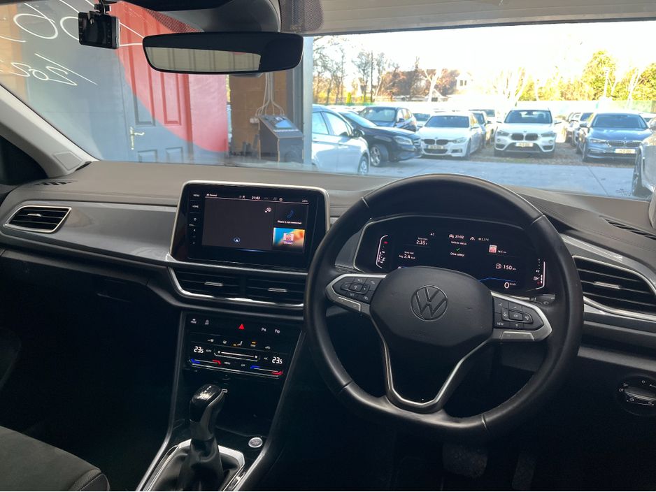 2023 Volkswagen T-Roc