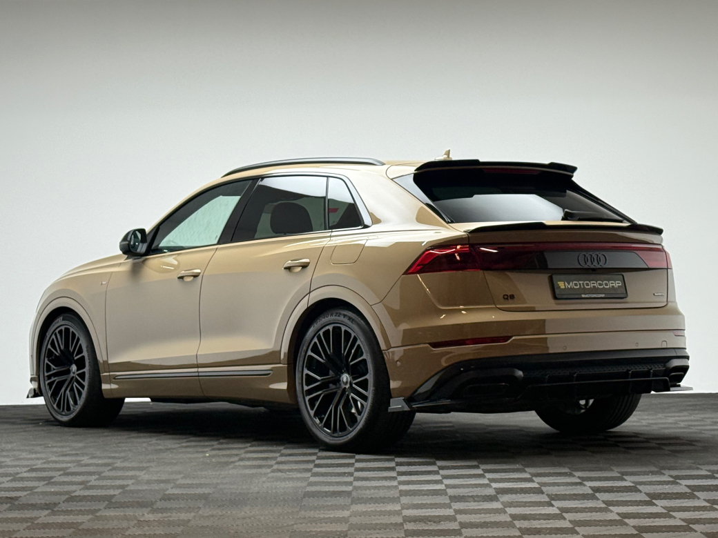 2025 Audi Q8