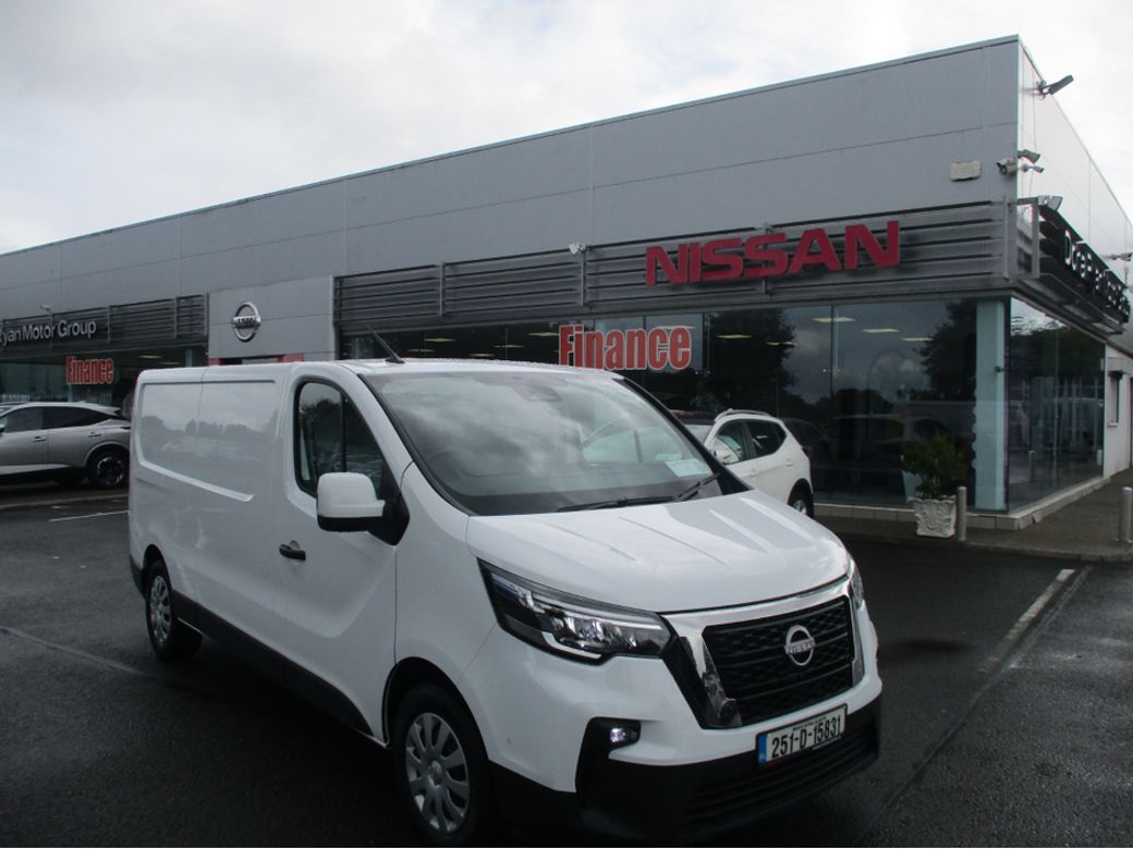 2025 Nissan Primastar