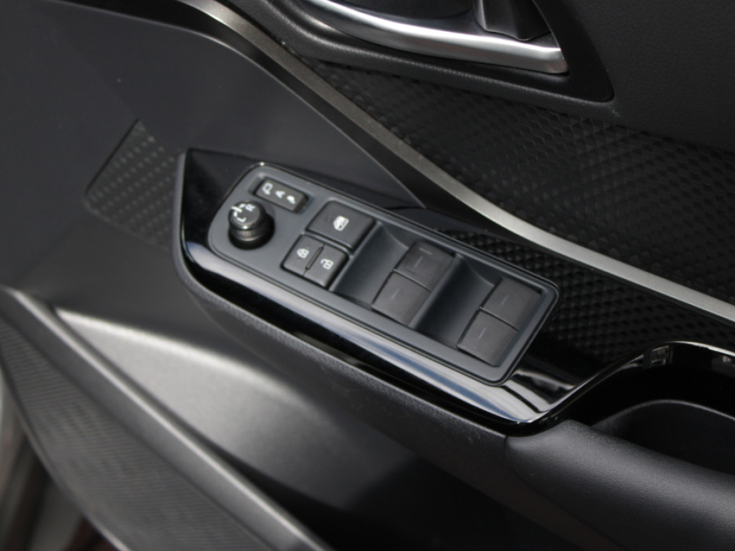 2023 Toyota C-HR