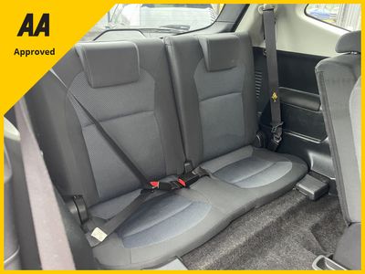 2014 Nissan Qashqai +2