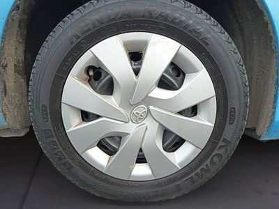 2015 Toyota Vitz