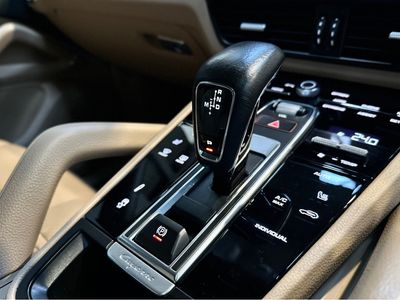 2022 Porsche Cayenne