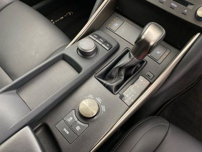 2019 Lexus IS