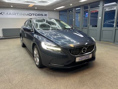 2017 Volvo V40