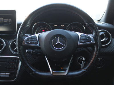 2016 Mercedes-Benz A 180