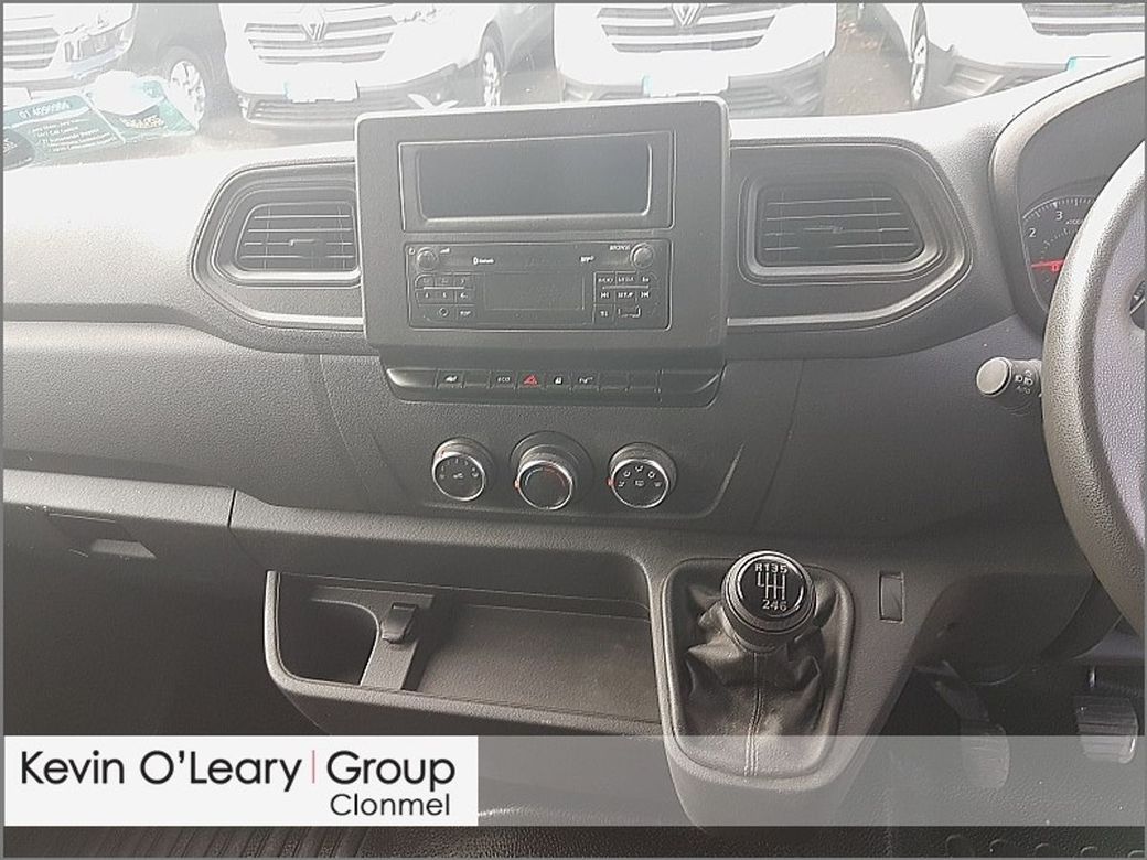 2023 Renault Master