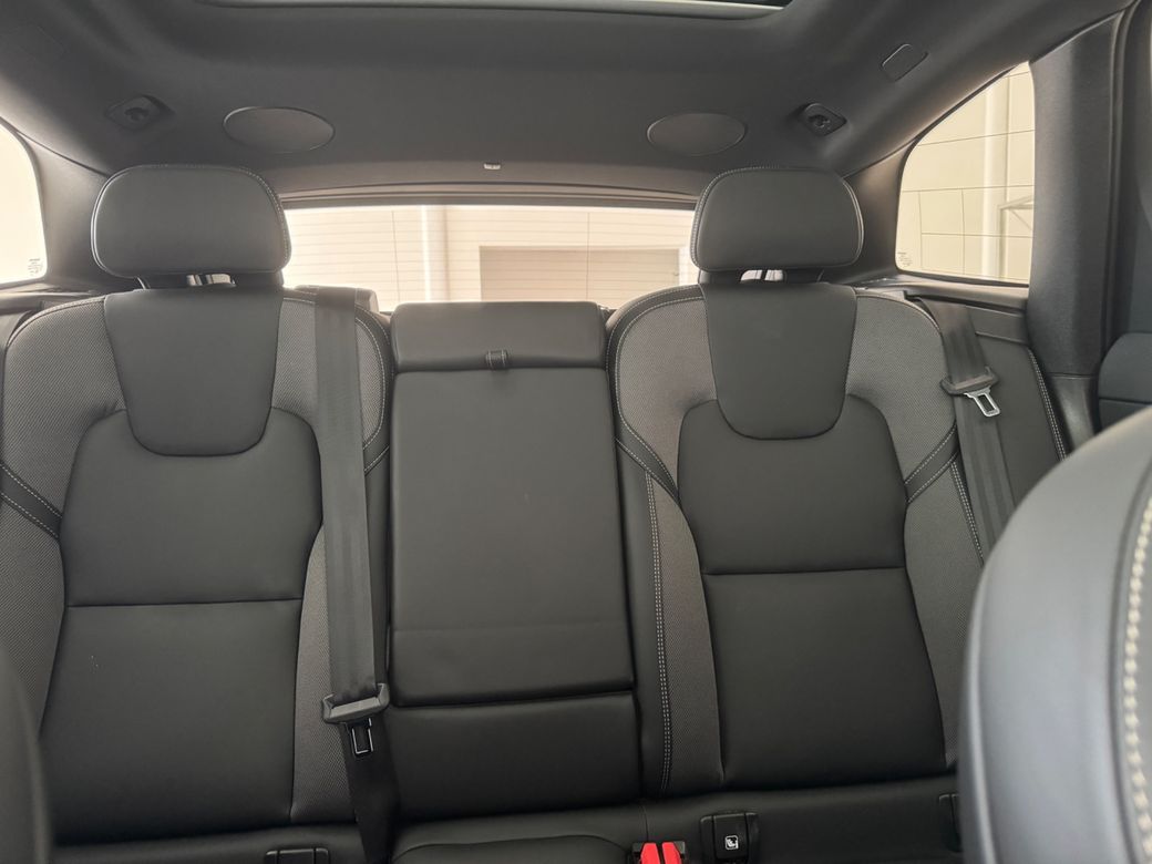 2025 Volvo XC60