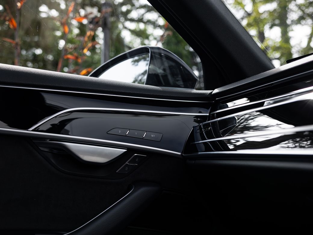 2023 Audi A8