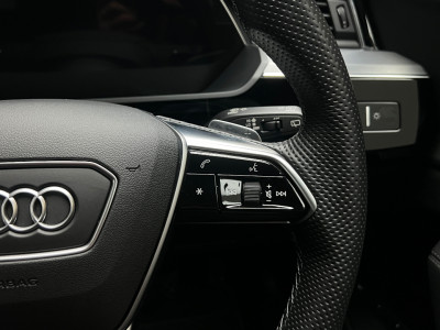 2022 Audi e-tron