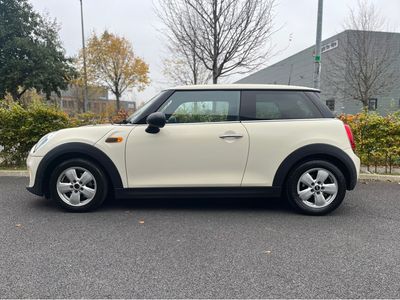 2015 Mini Hatch