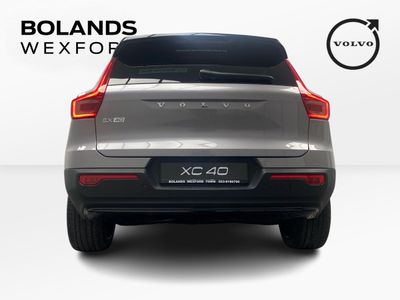 2022 Volvo Ex40