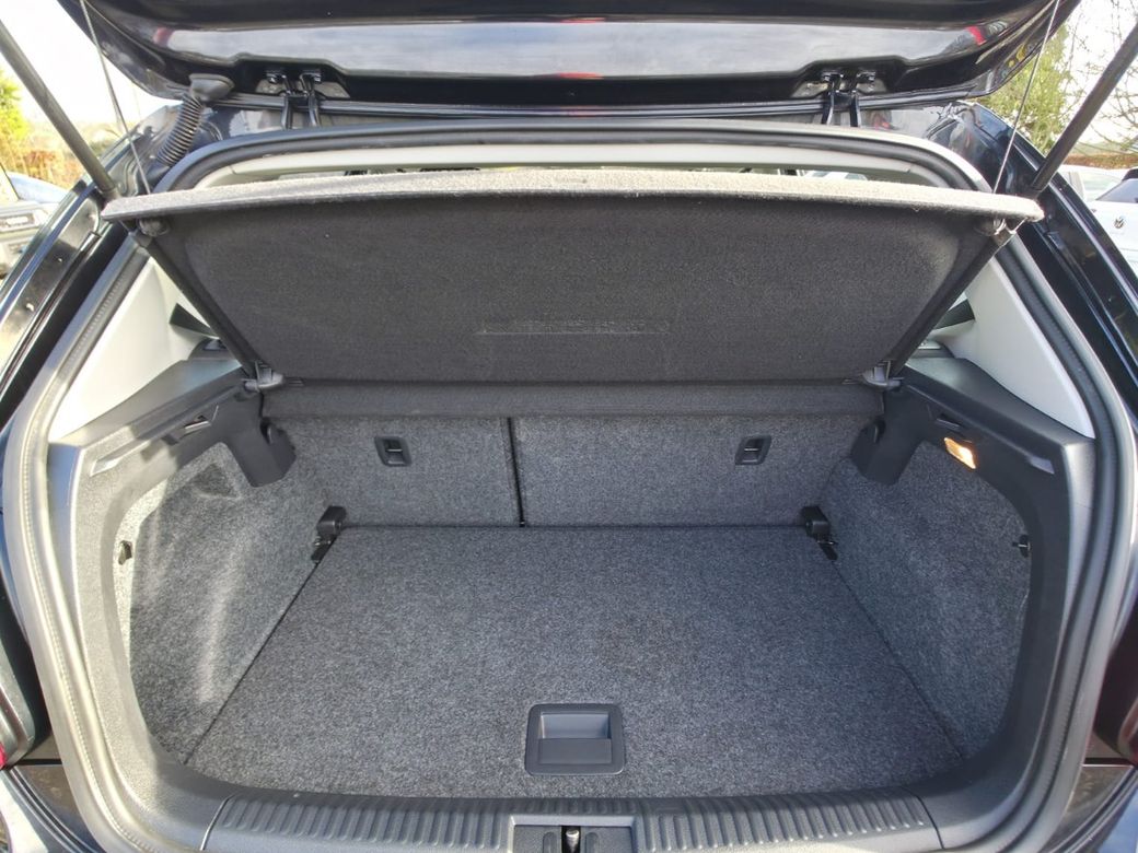 2017 Volkswagen Polo