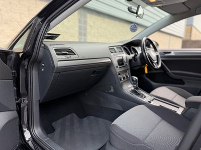 2017 Volkswagen Golf