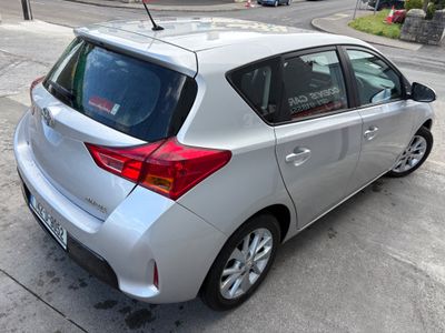 2014 Toyota Auris