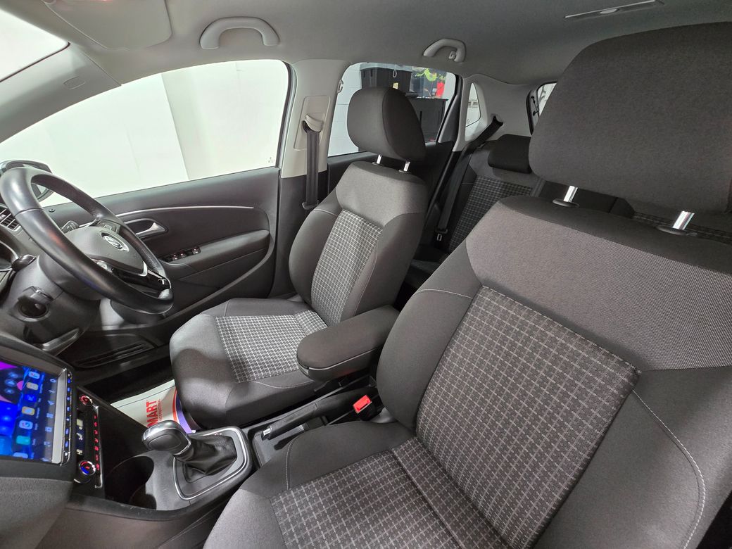 2016 Volkswagen Polo