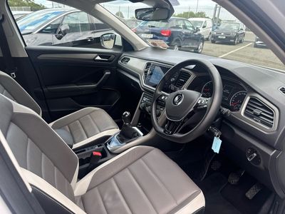 2022 Volkswagen T-Roc